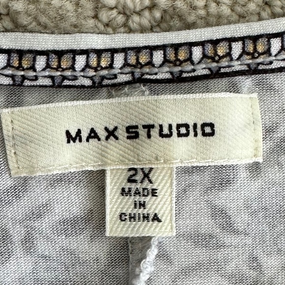 Max Studio Floral Print Ruffle Sleeve Top/Blouse White/Blue 2X Casual Feminine - Picture 6 of 13